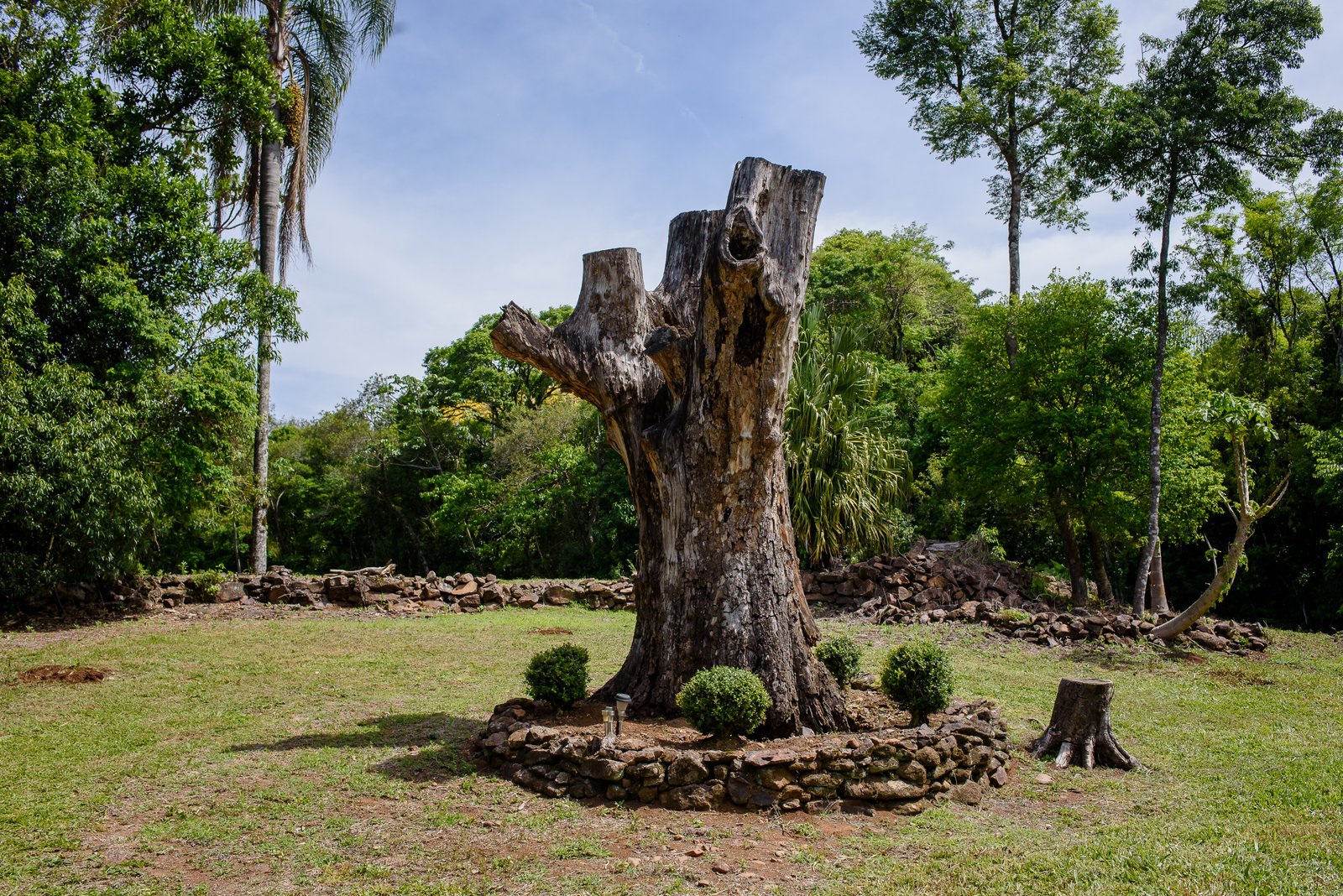 Espaço de meditação ao ar livre